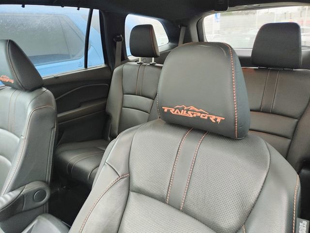 Used 2022 Honda Pilot TrailSport image 8