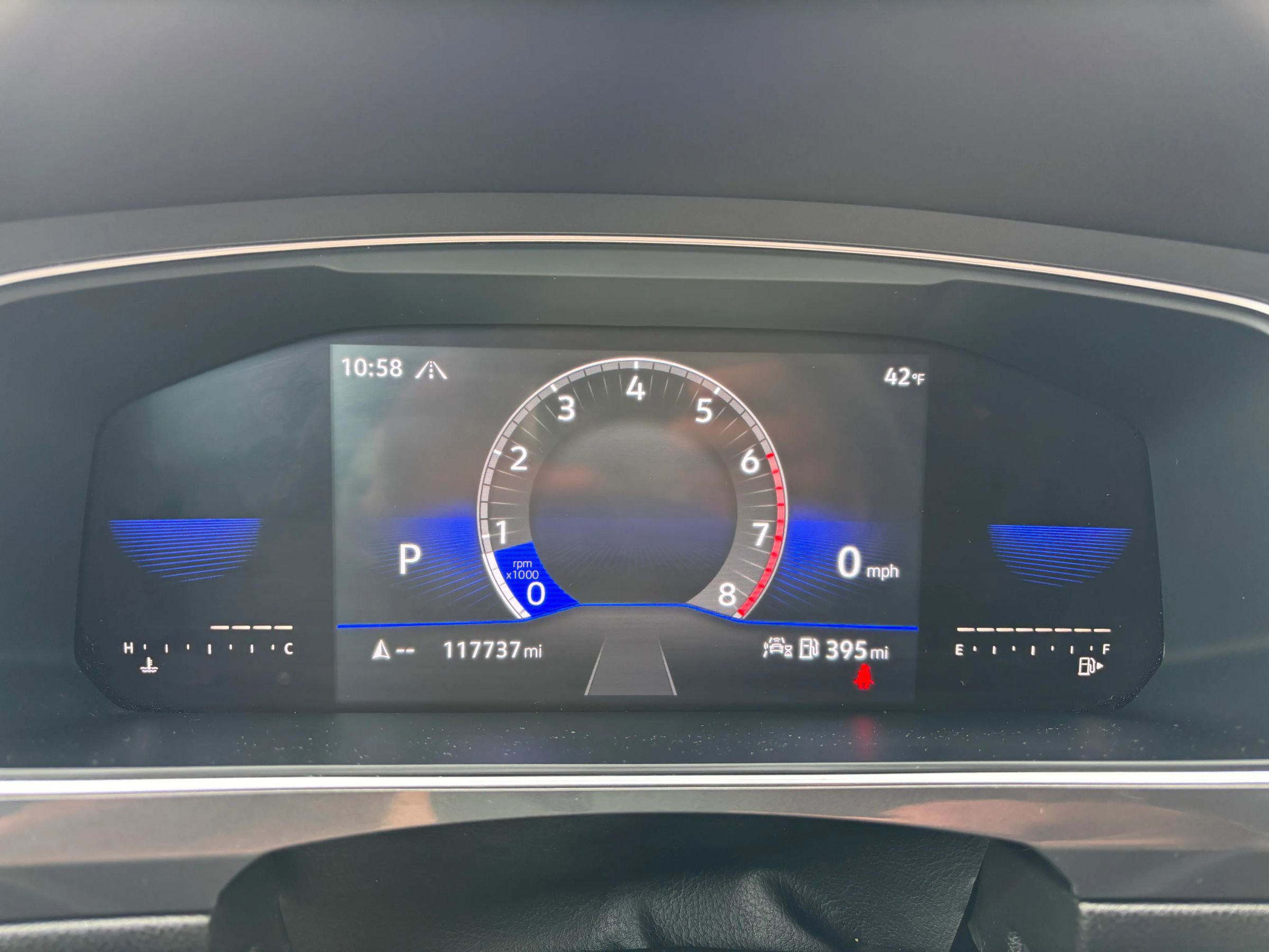 Used 2022 Volkswagen Tiguan SE image 27