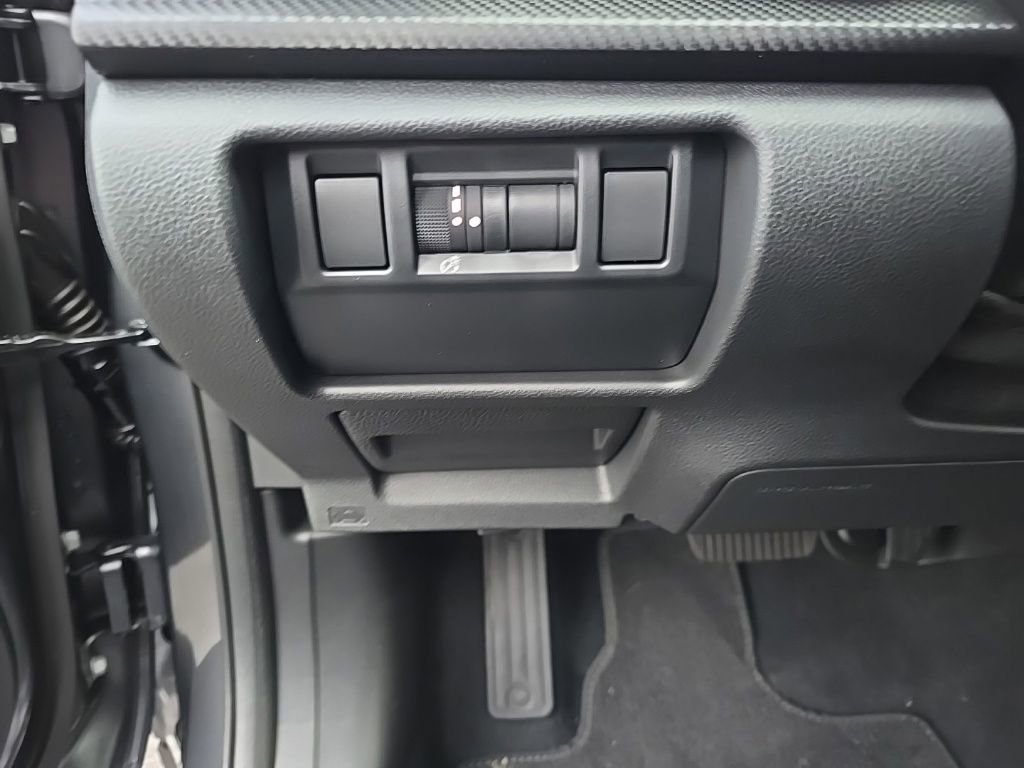 New 2025 Subaru Crosstrek 2.5i Premium image 21