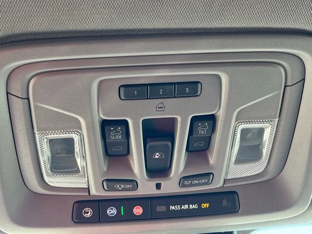 Used 2024 Chevrolet Silverado 2500 LTZ w/ LTZ Plus Package image 28