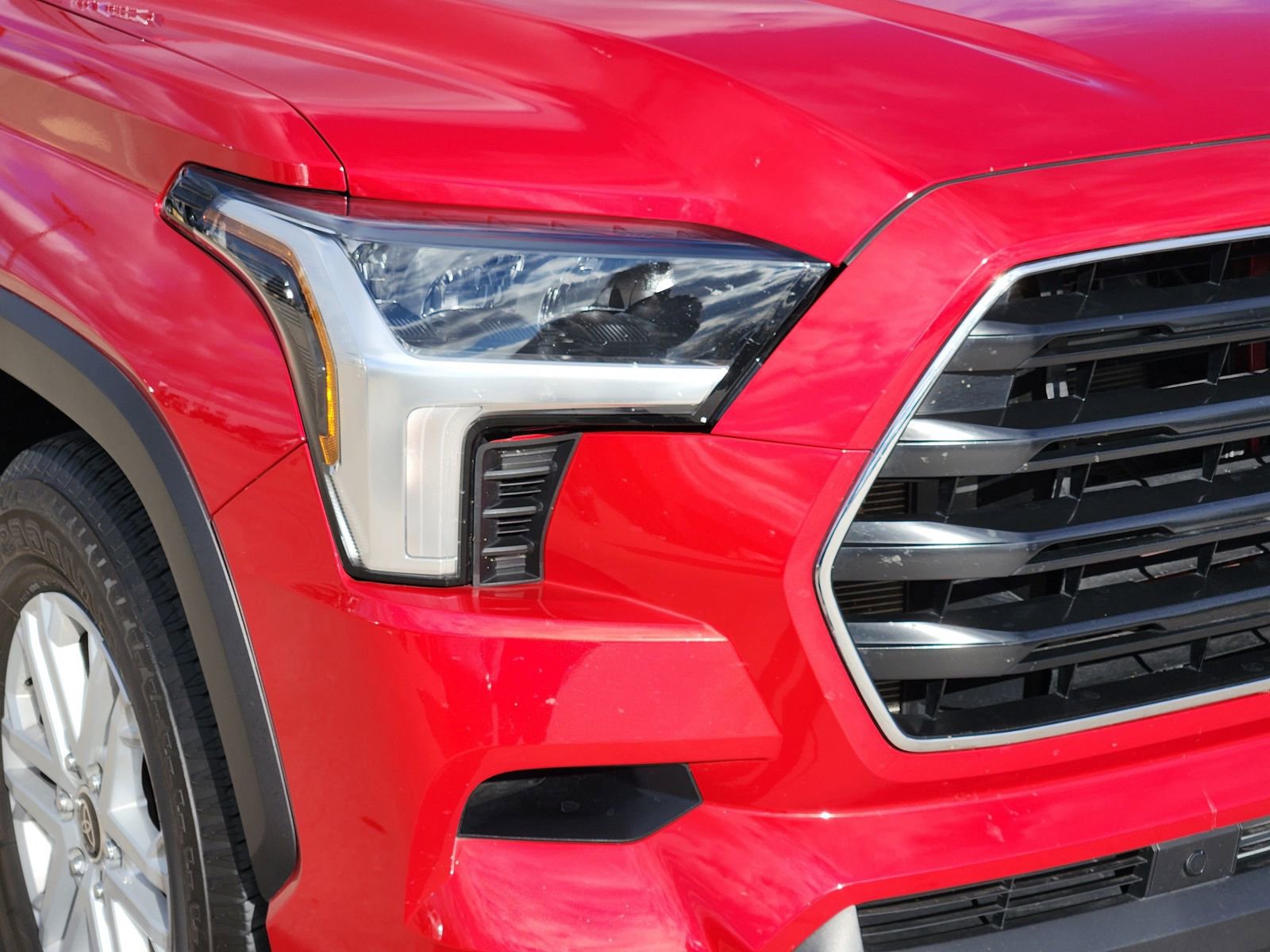 Used 2024 Toyota Sequoia SR5 w/ SR5 Premium Package image 10