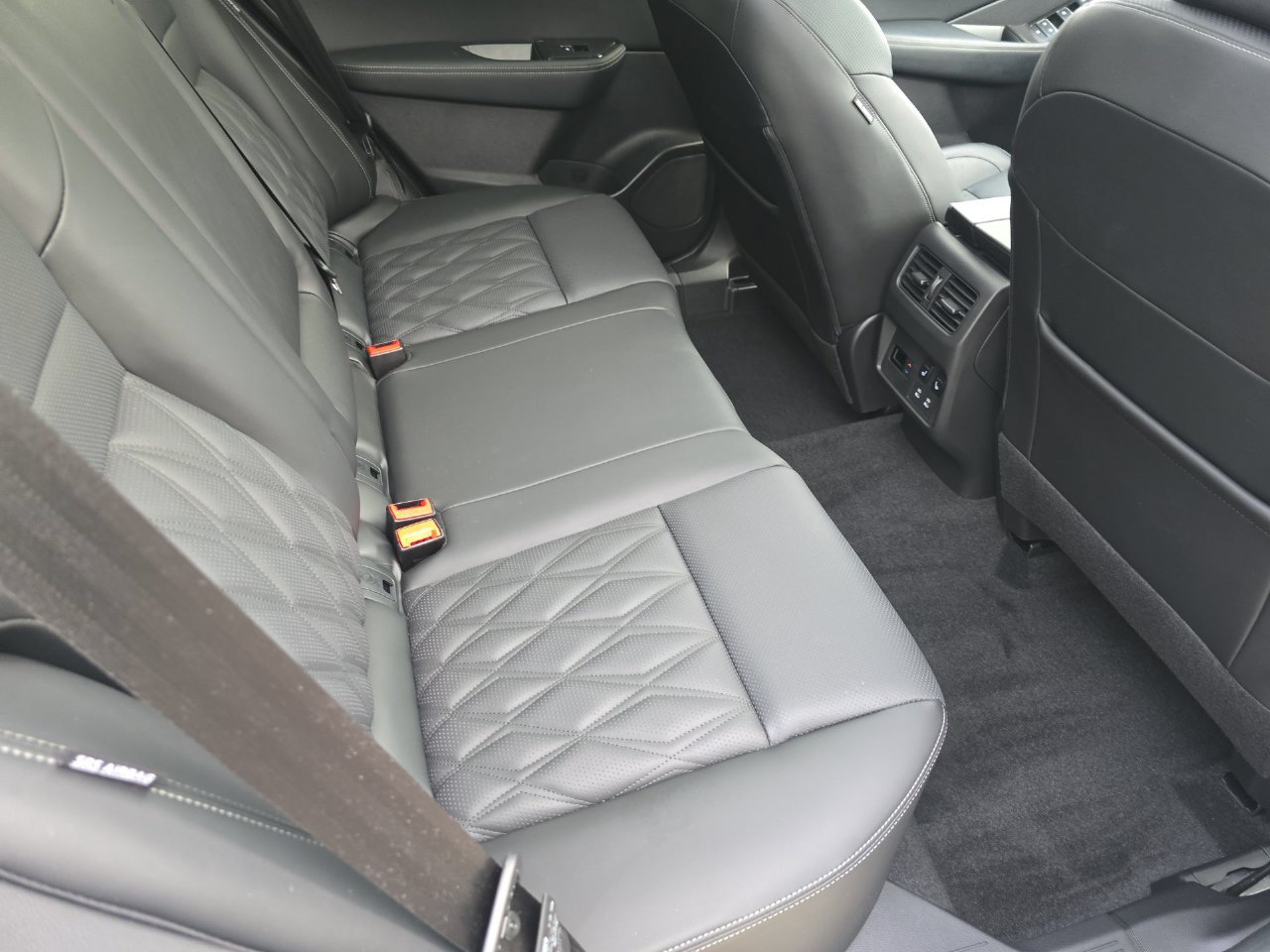 Used 2026 Nissan Rogue Platinum w/ Platinum Premium Package AWD/4WD image 28