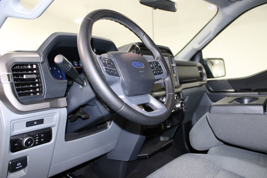 Used 2025 Ford F150 XLT w/ Equipment Group 301A Standard image 23