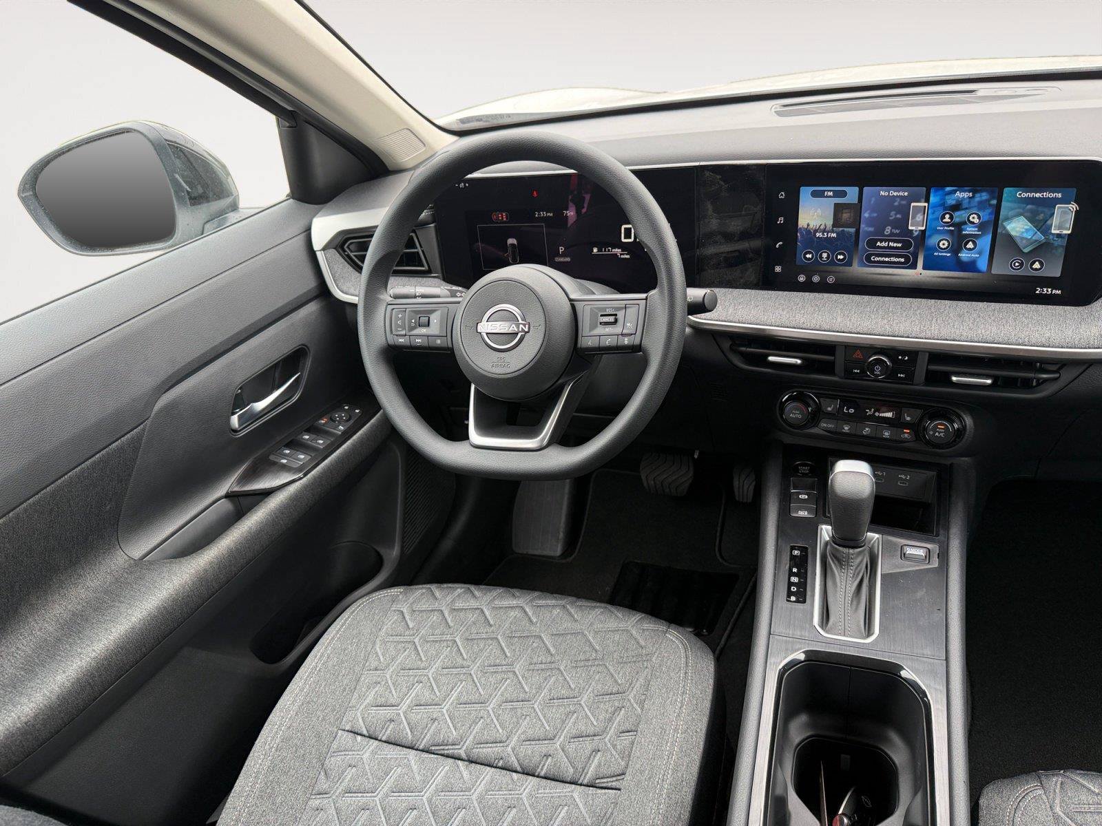 New 2027 Nissan Kicks SV AWD/4WD image 11