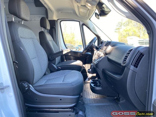 New 2025 RAM ProMaster 2500 w/ Convenience Group FWD image 6