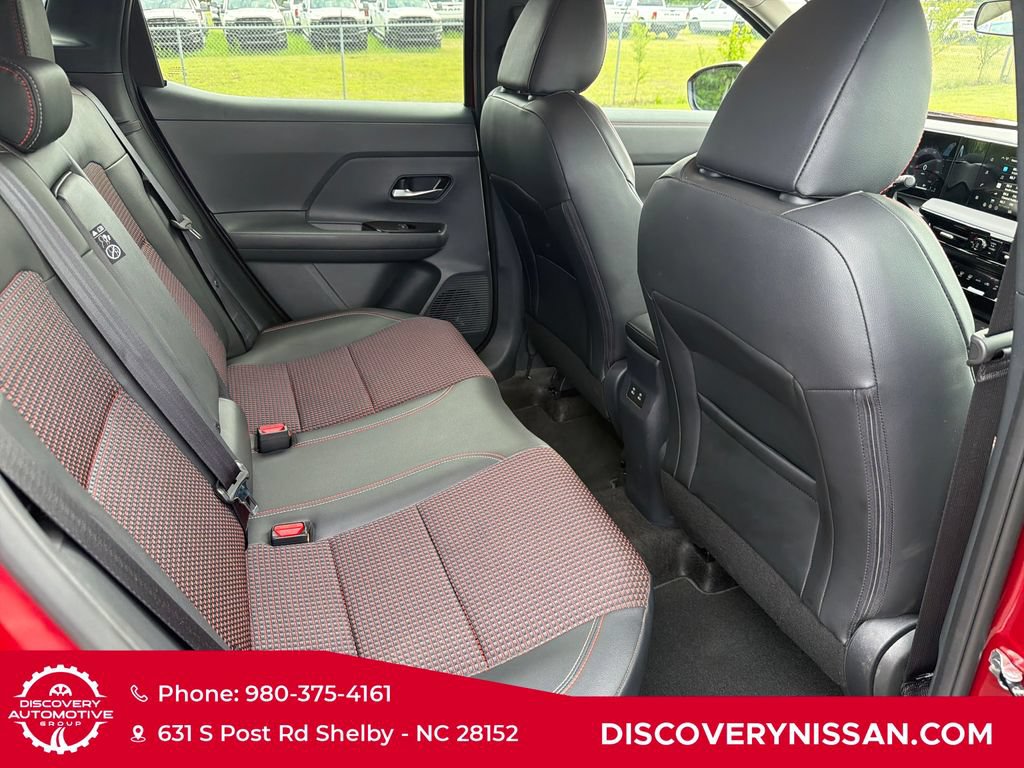 Certified 2026 Nissan Kicks SR FWD image 35
