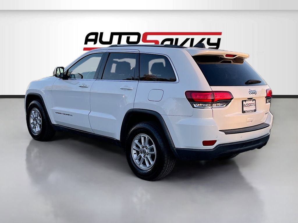 Used 2020 Jeep Grand Cherokee Laredo image 5