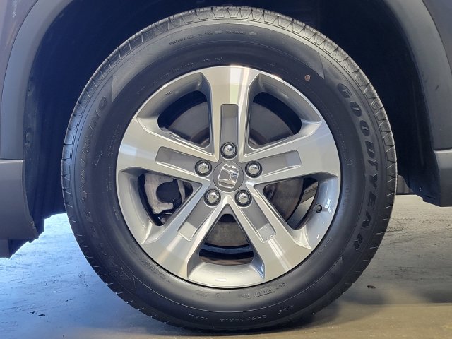Certified 2025 Honda Pilot EX-L image 9
