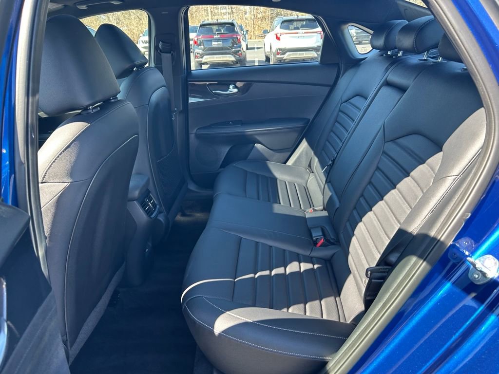 Used 2024 Kia Forte GT-Line w/ GT-Line Premium Package image 25