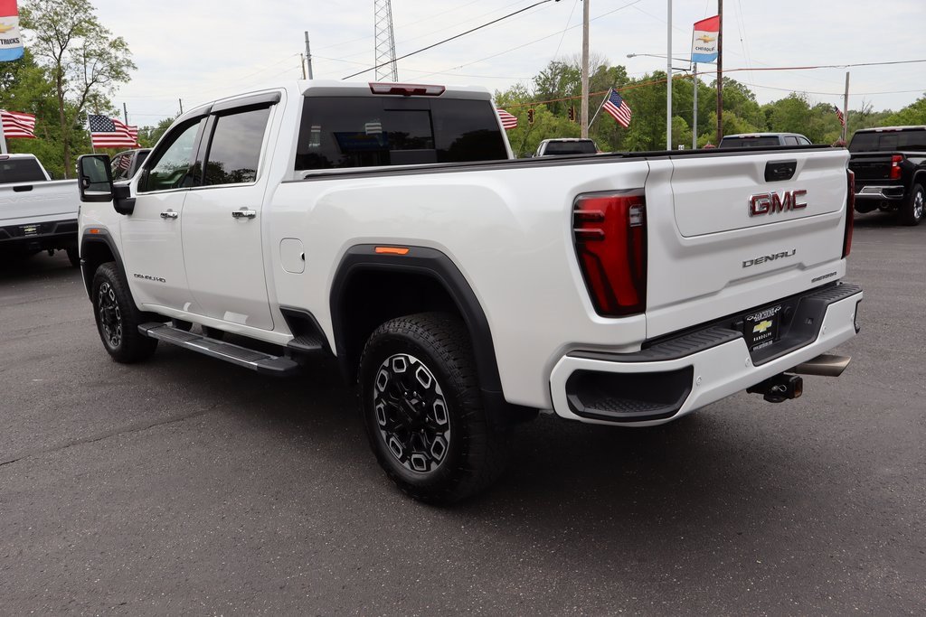 Used 2024 GMC Sierra 2500 Denali w/ Snow Plow Prep/Camper Package image 39
