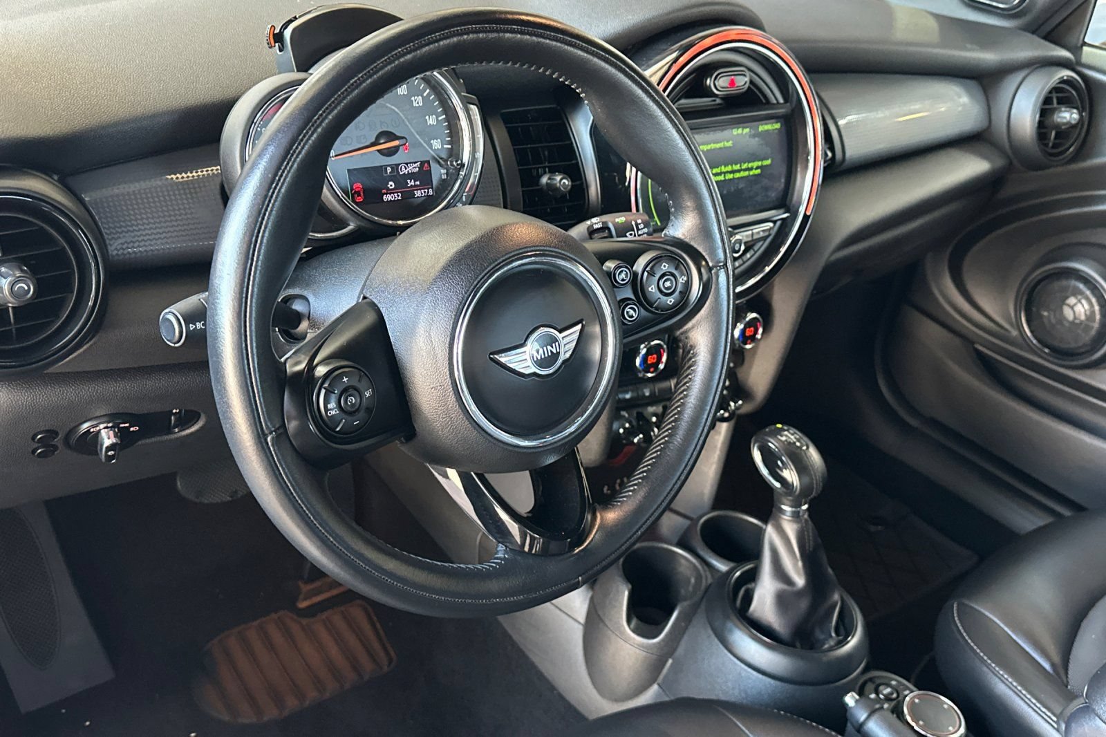Used 2018 MINI Cooper Convertible FWD image 14