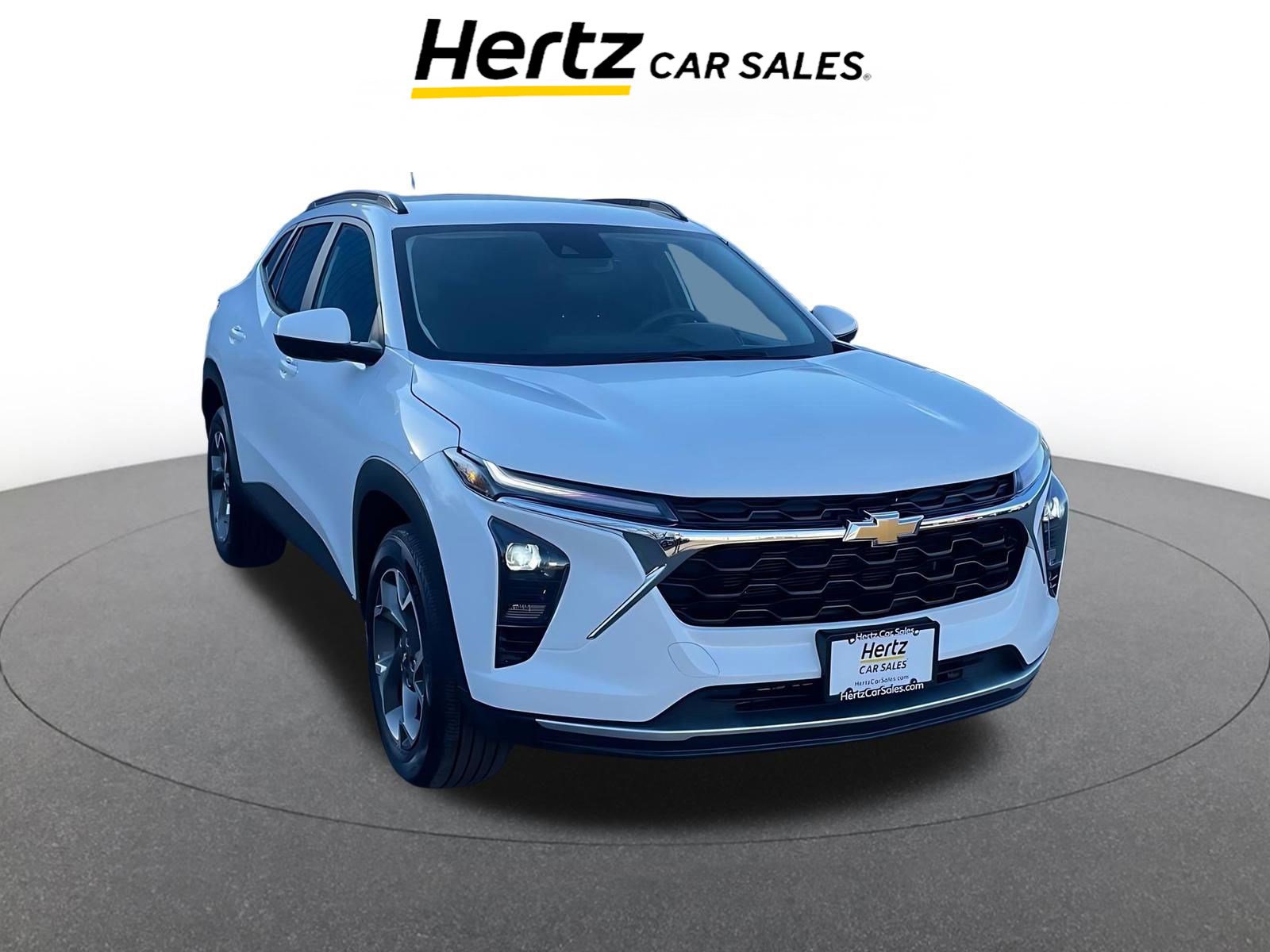 Used 2025 Chevrolet Trax LT image 1