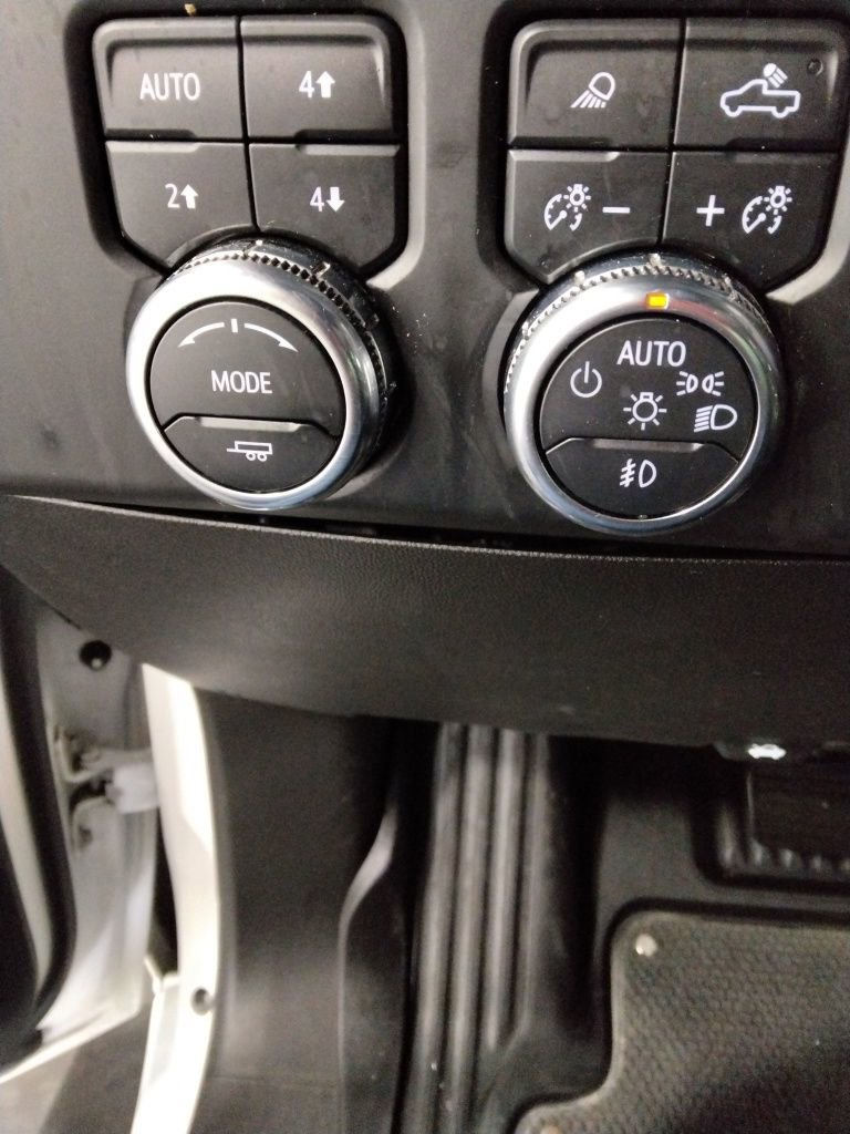 Used 2022 GMC Sierra 1500 AT4 image 17