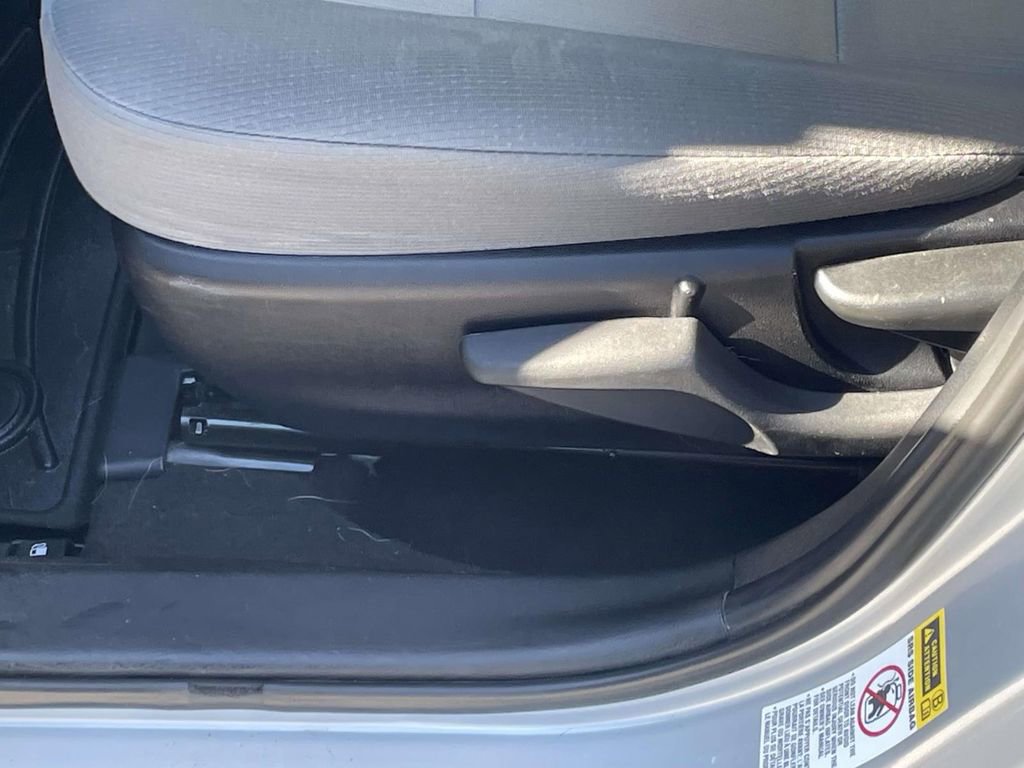 Used 2016 Toyota Corolla image 15