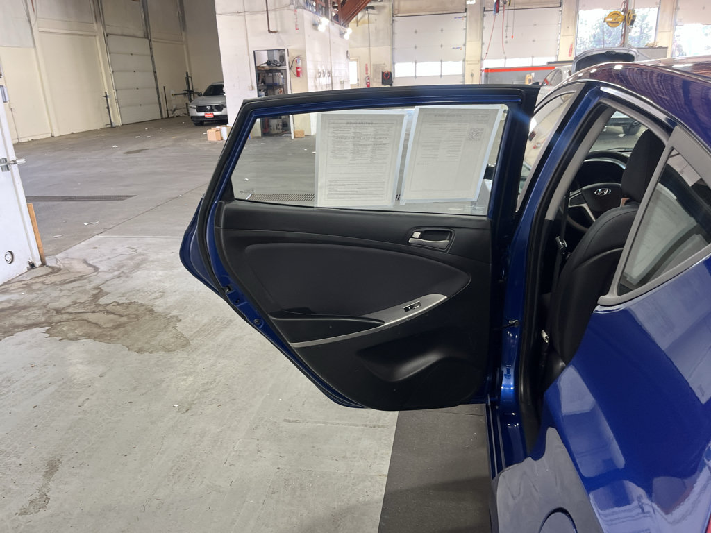 Used 2016 Hyundai Accent SE FWD image 21