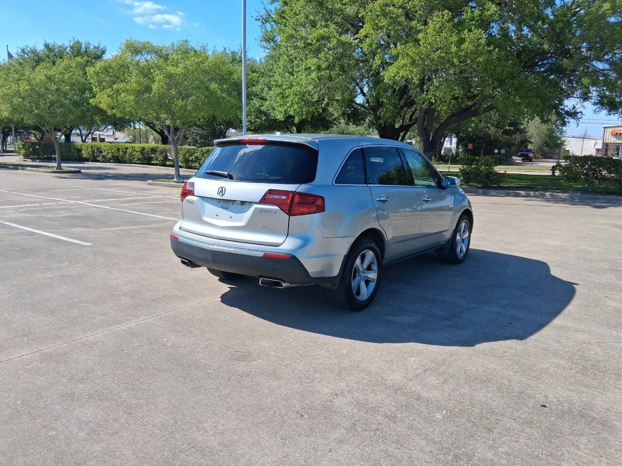 Used 2011 Acura MDX w/ Technology Package image 6