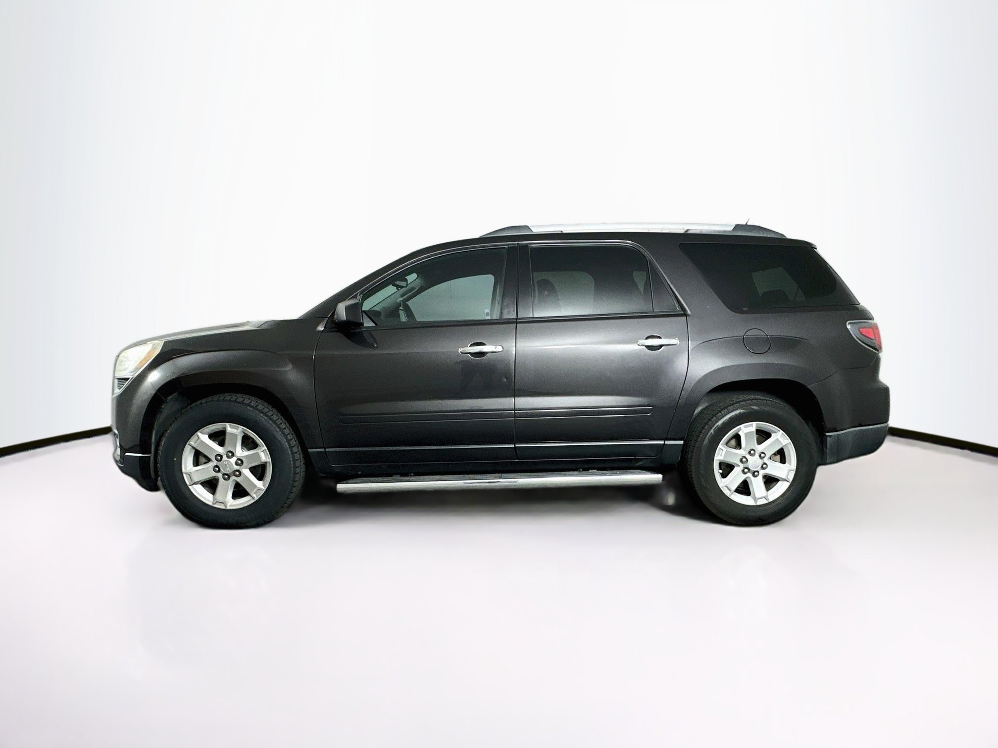 Used 2016 GMC Acadia SLE FWD image 4