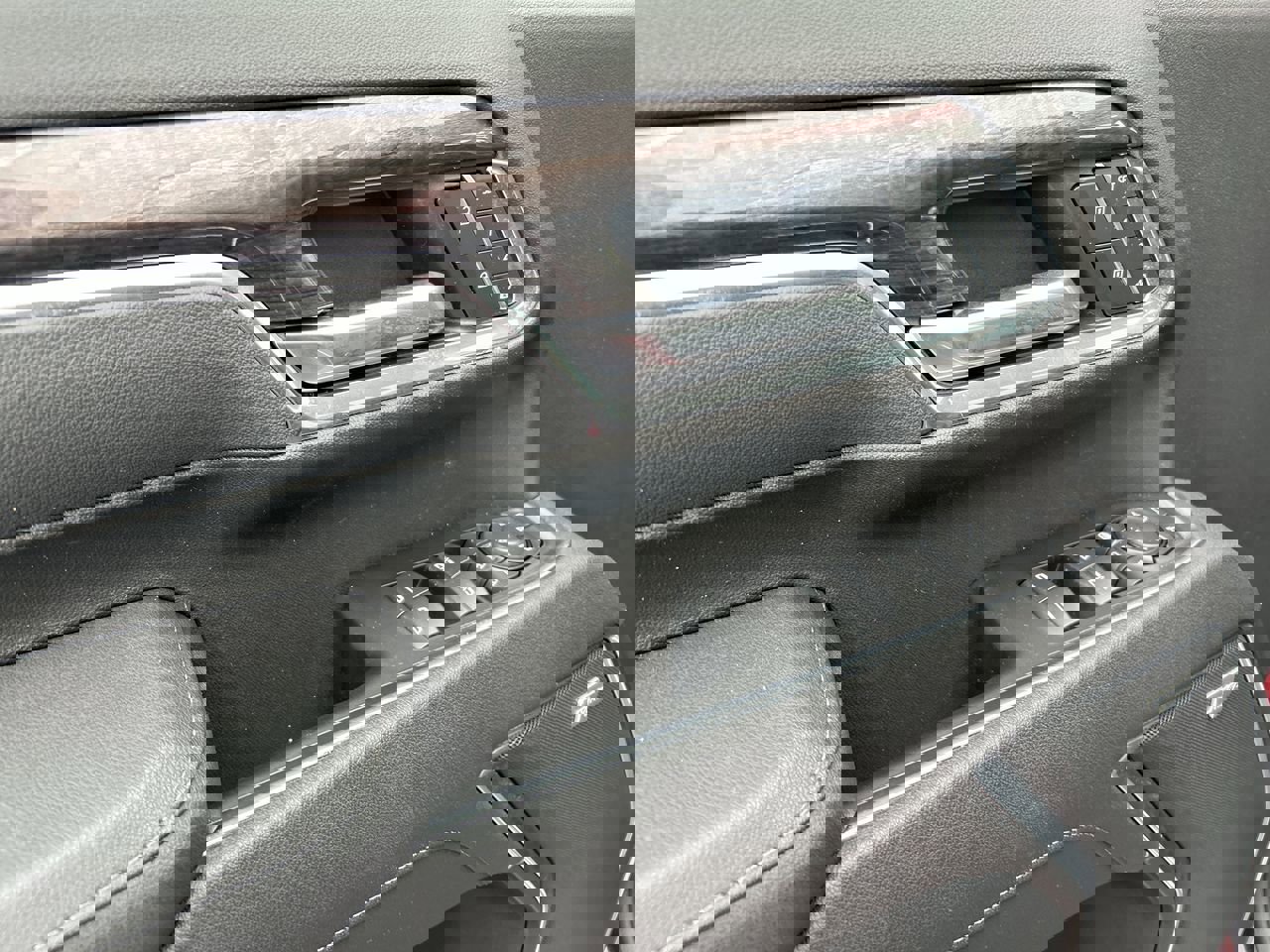 New 2026 Chevrolet Silverado 3500 LTZ w/ LTZ Premium Package image 20