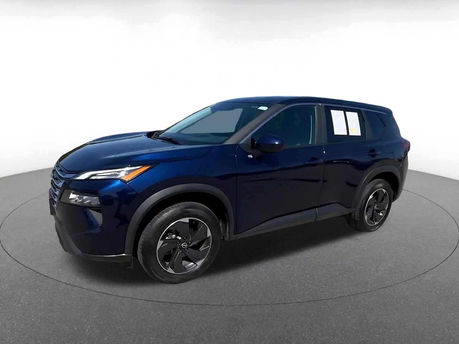 Used 2025 Nissan Rogue SV AWD/4WD image 8