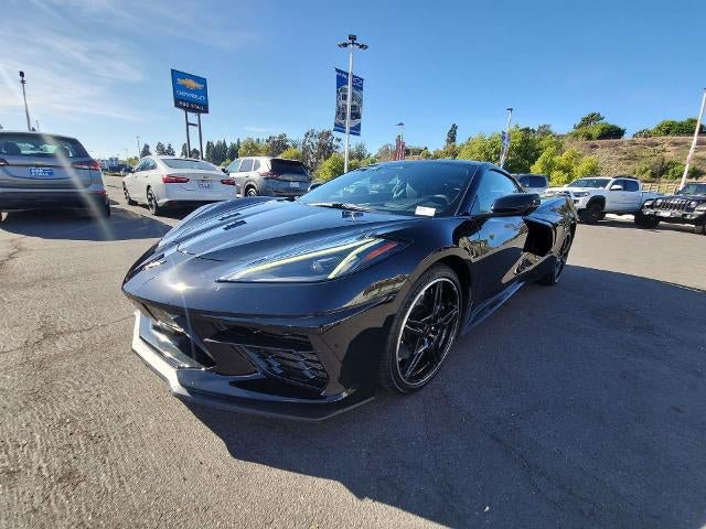 Used 2024 Chevrolet Corvette Stingray Preferred Cpe w/ Z51 Performance Package RWD image 4