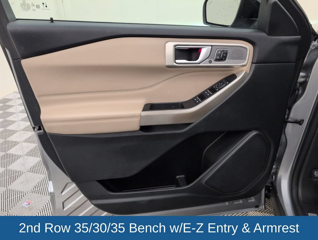 Used 2023 Ford Explorer Limited w/ Equipment Group 301A RWD image 33