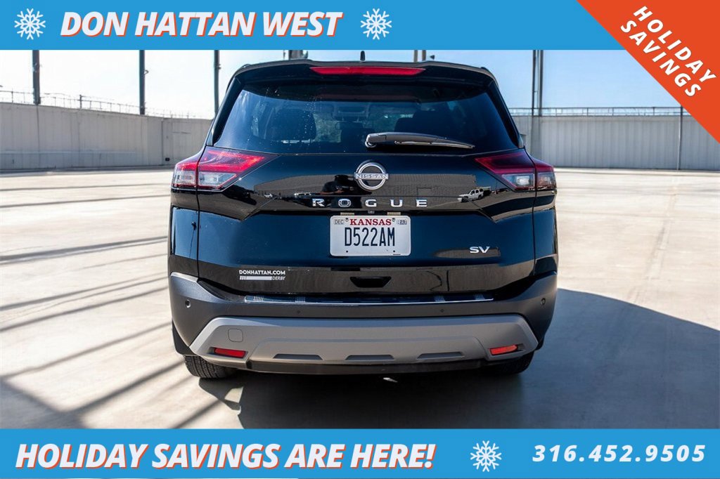 Used 2023 Nissan Rogue SV image 29