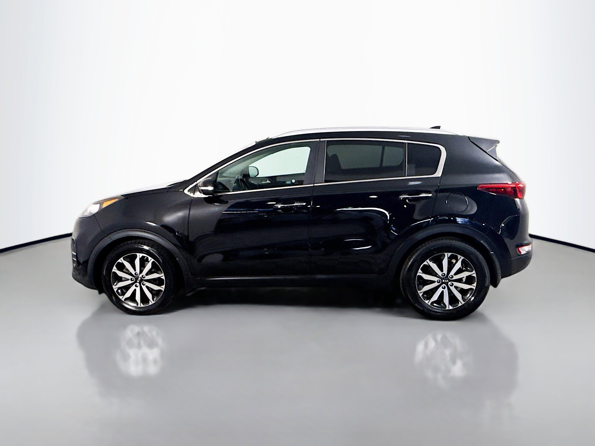 Used 2017 Kia Sportage EX w/ EX Premium Package FWD image 6
