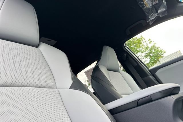 New 2026 Subaru Solterra Premium image 14