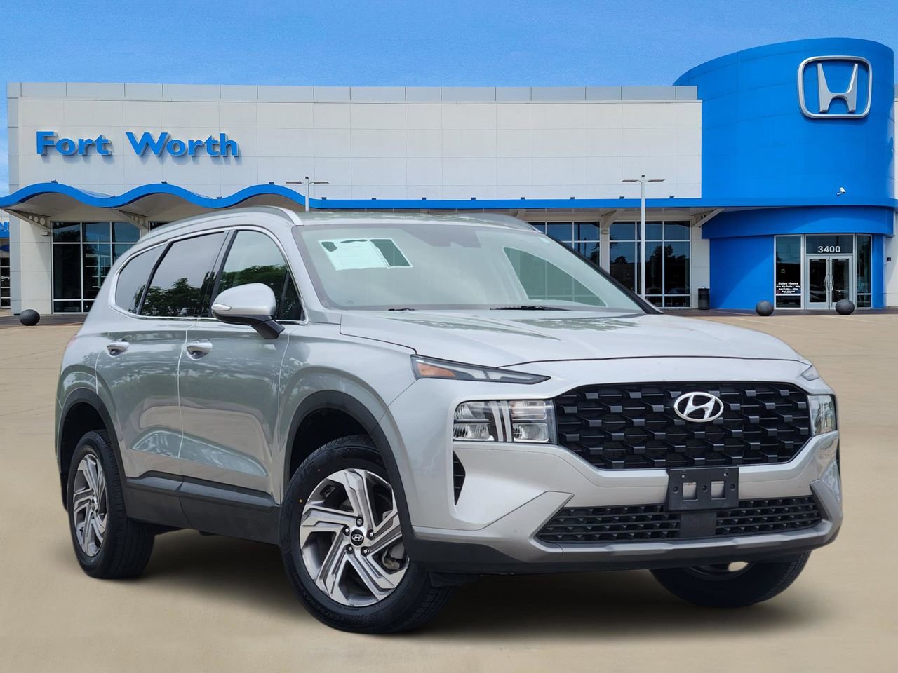 Used 2023 Hyundai Santa Fe SEL image 1