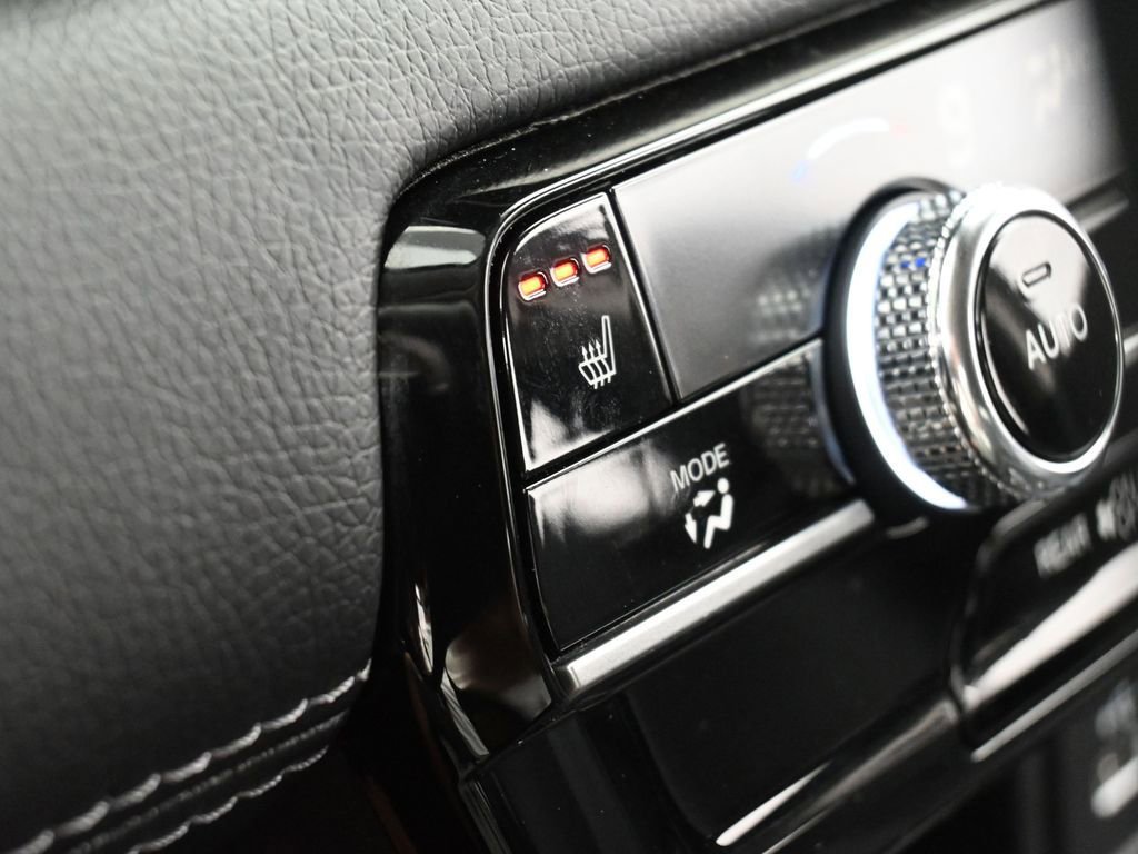 Used 2025 Honda Pilot EX-L image 26