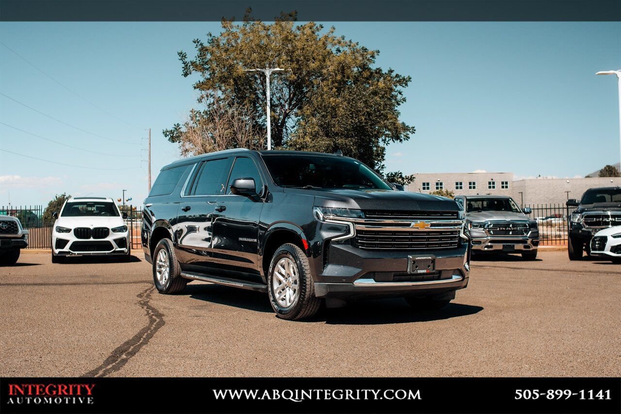 Used 2024 Chevrolet Suburban LT