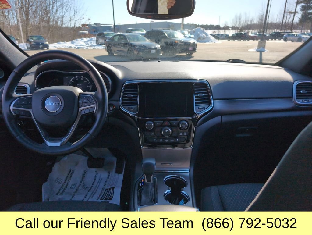 Used 2020 Jeep Grand Cherokee Laredo image 14