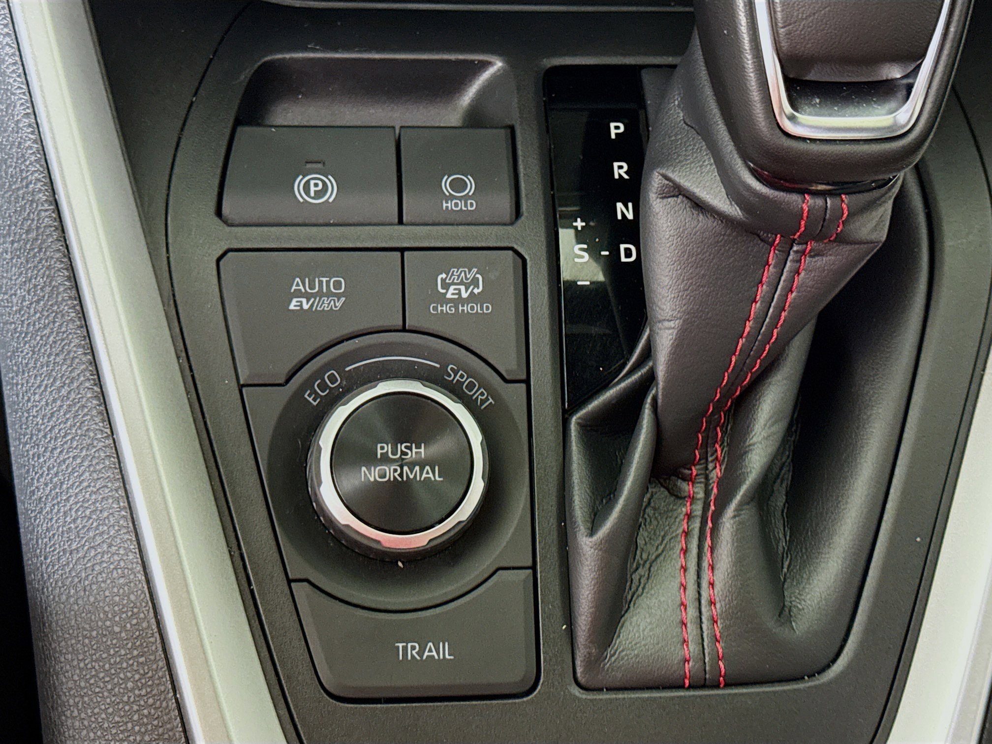 Certified 2025 Toyota RAV4 SE image 11