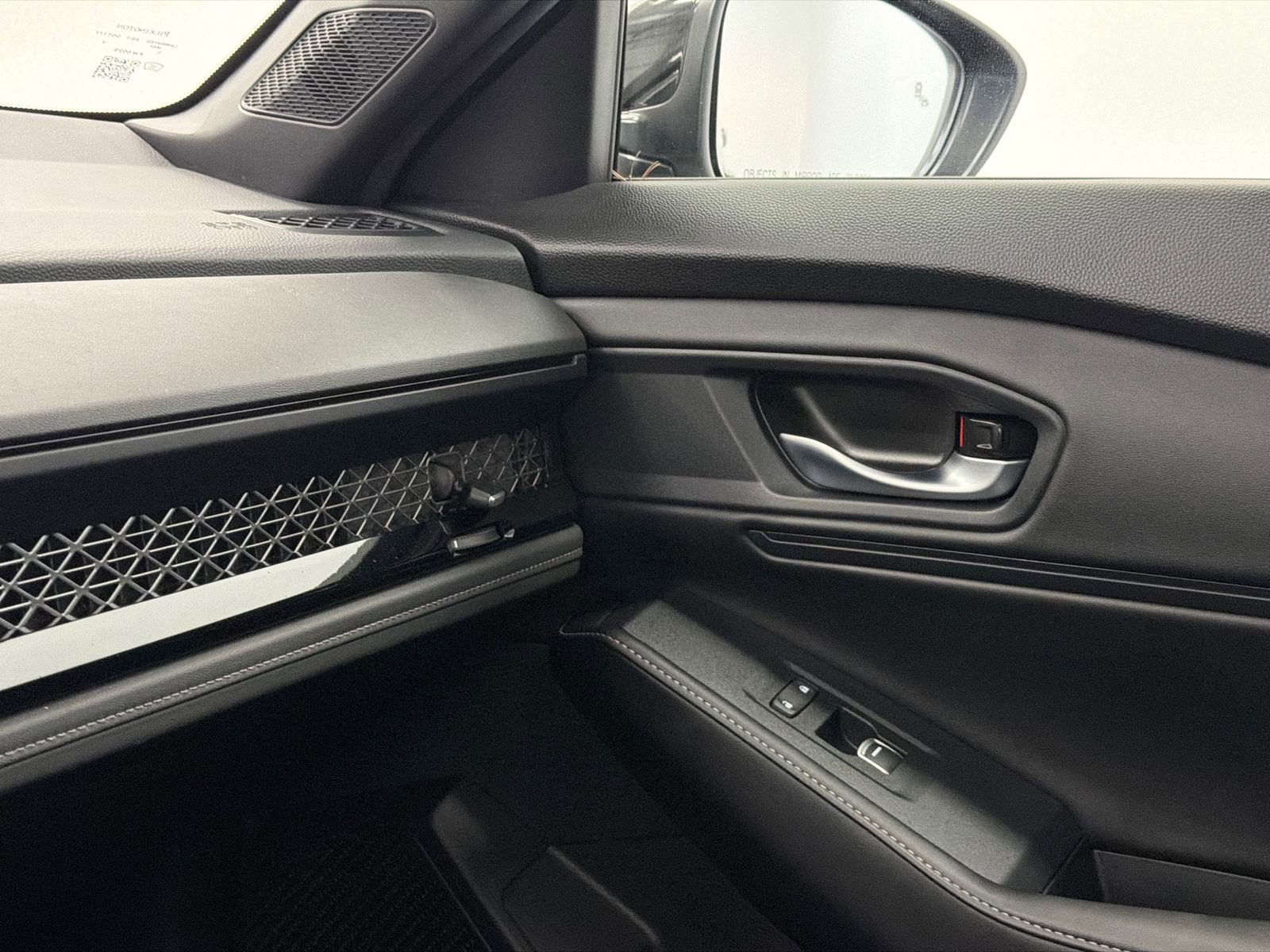 Used 2025 Honda Accord Sport image 29