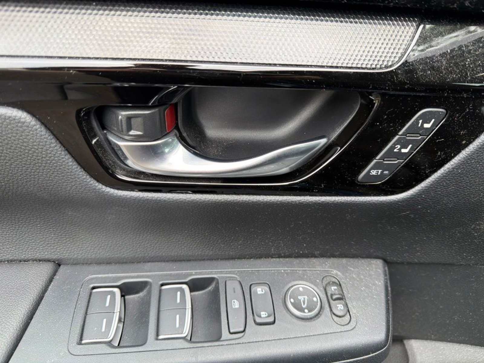 Used 2024 Honda CR-V Sport Touring image 11
