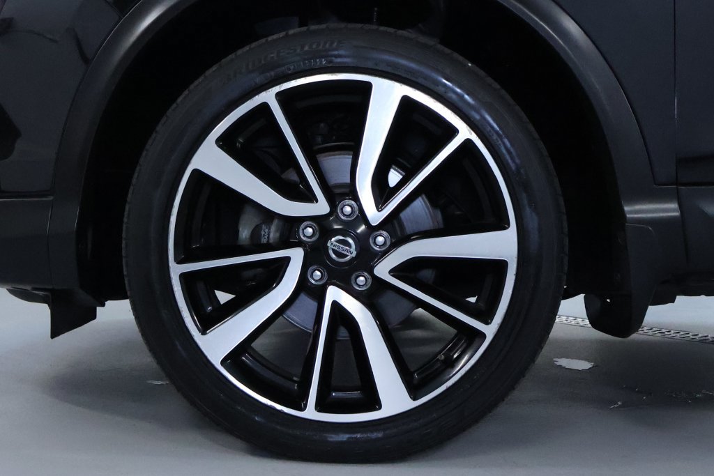 Used 2018 Nissan Rogue Sport SL w/ SL Premium Package AWD/4WD image 35