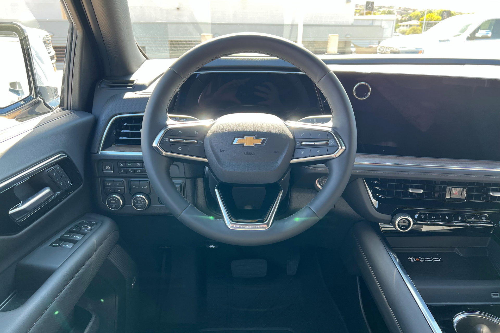 New 2026 Chevrolet Suburban High Country image 13