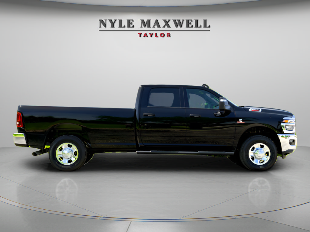 New 2026 RAM 3500 Tradesman AWD/4WD image 5
