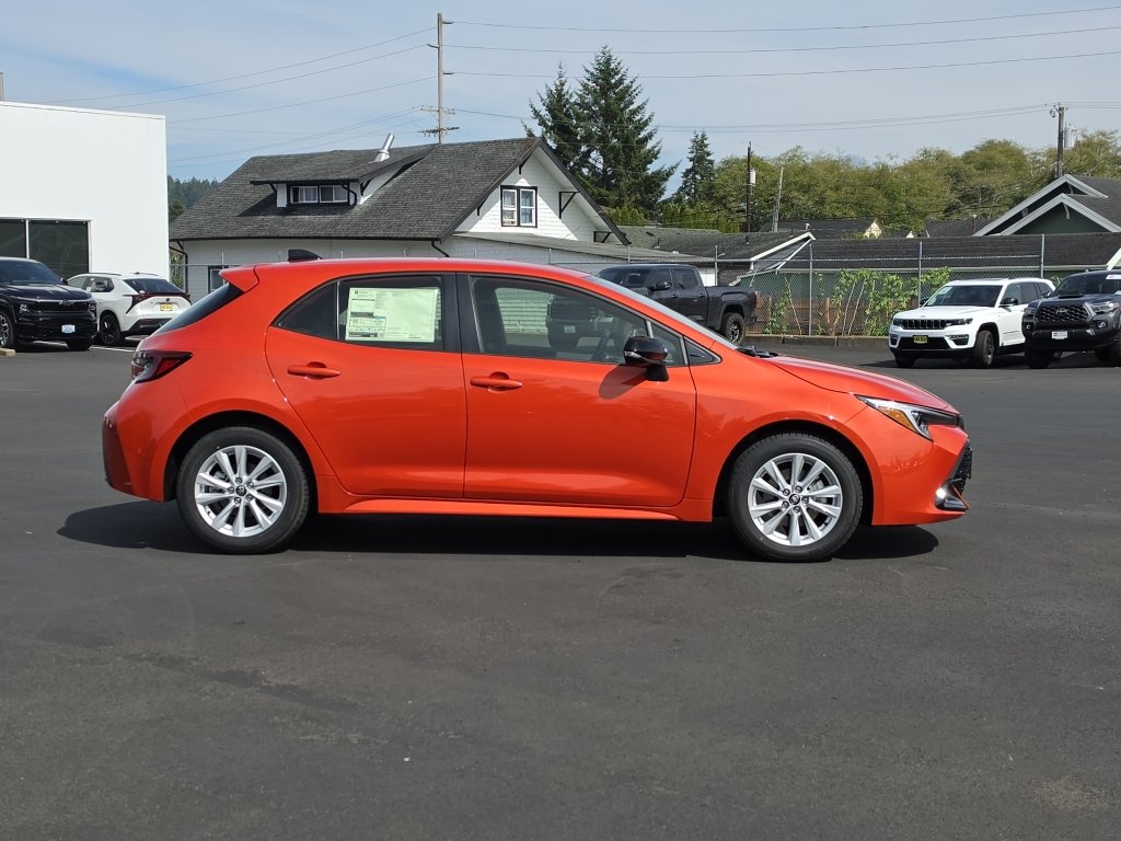 New 2027 Toyota Corolla SE w/ SE Premium Package FWD image 7