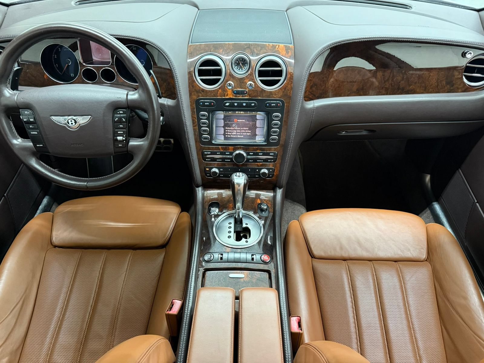 Used 2006 Bentley Flying Spur Flying Spur AWD/4WD image 2
