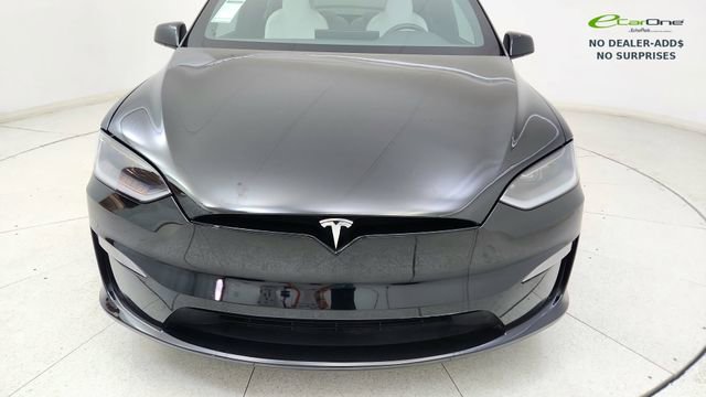Used 2024 Tesla Model X Plaid image 9