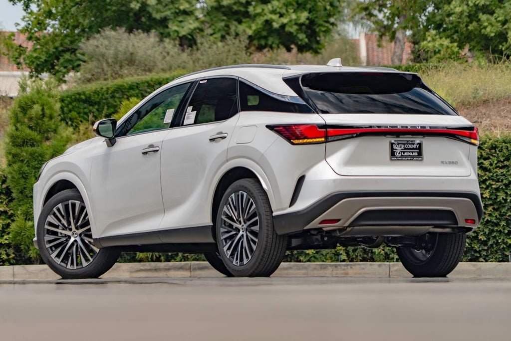 New 2026 Lexus RX 350 Premium Plus w/ Convenience Package FWD image 2
