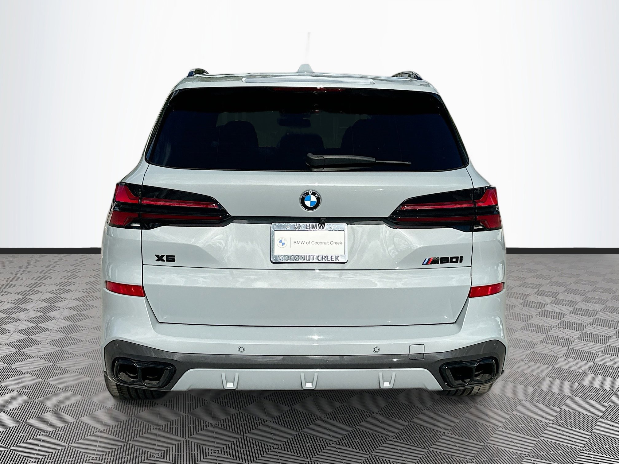 Certified 2024 BMW X5 M60i w/ Executive Package image 6