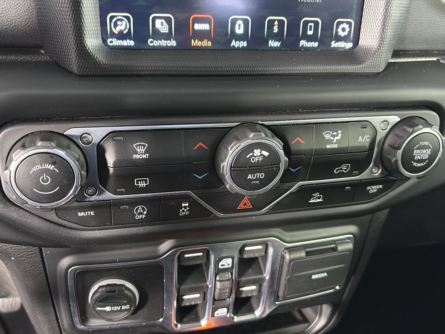 Used 2021 Jeep Gladiator Overland w/ Popular Equipment Package image 36