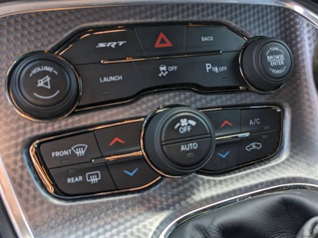 Used 2015 Dodge Challenger SRT Hellcat RWD image 22