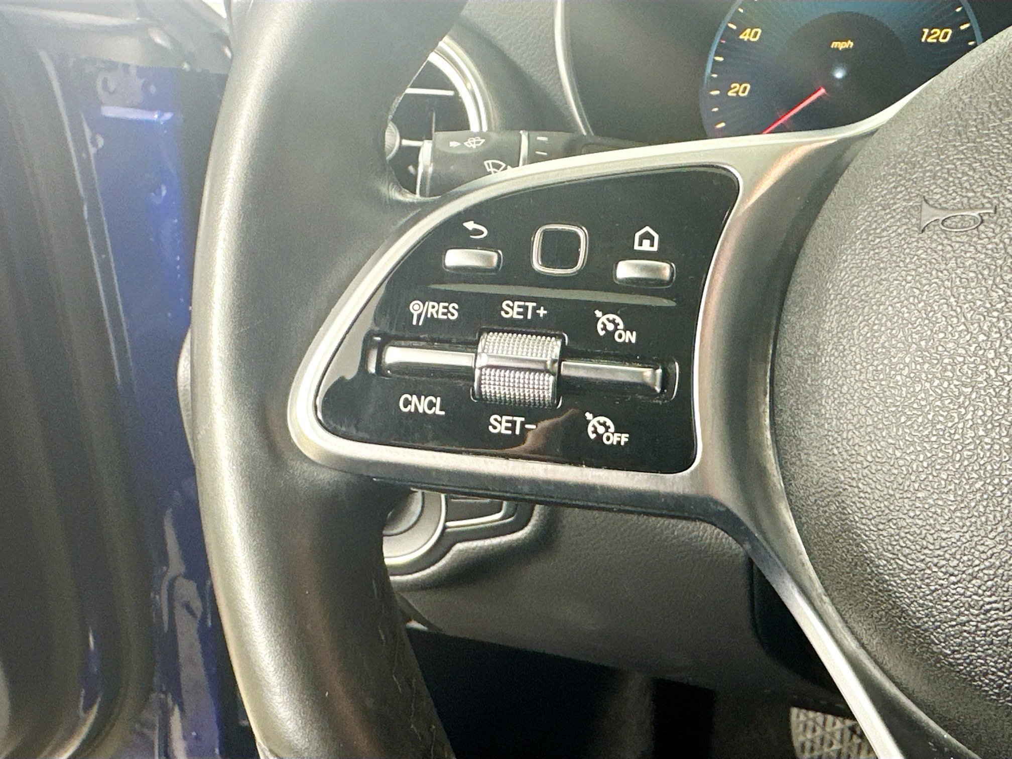 Certified 2019 Mercedes-Benz C 300 4MATIC Sedan image 13