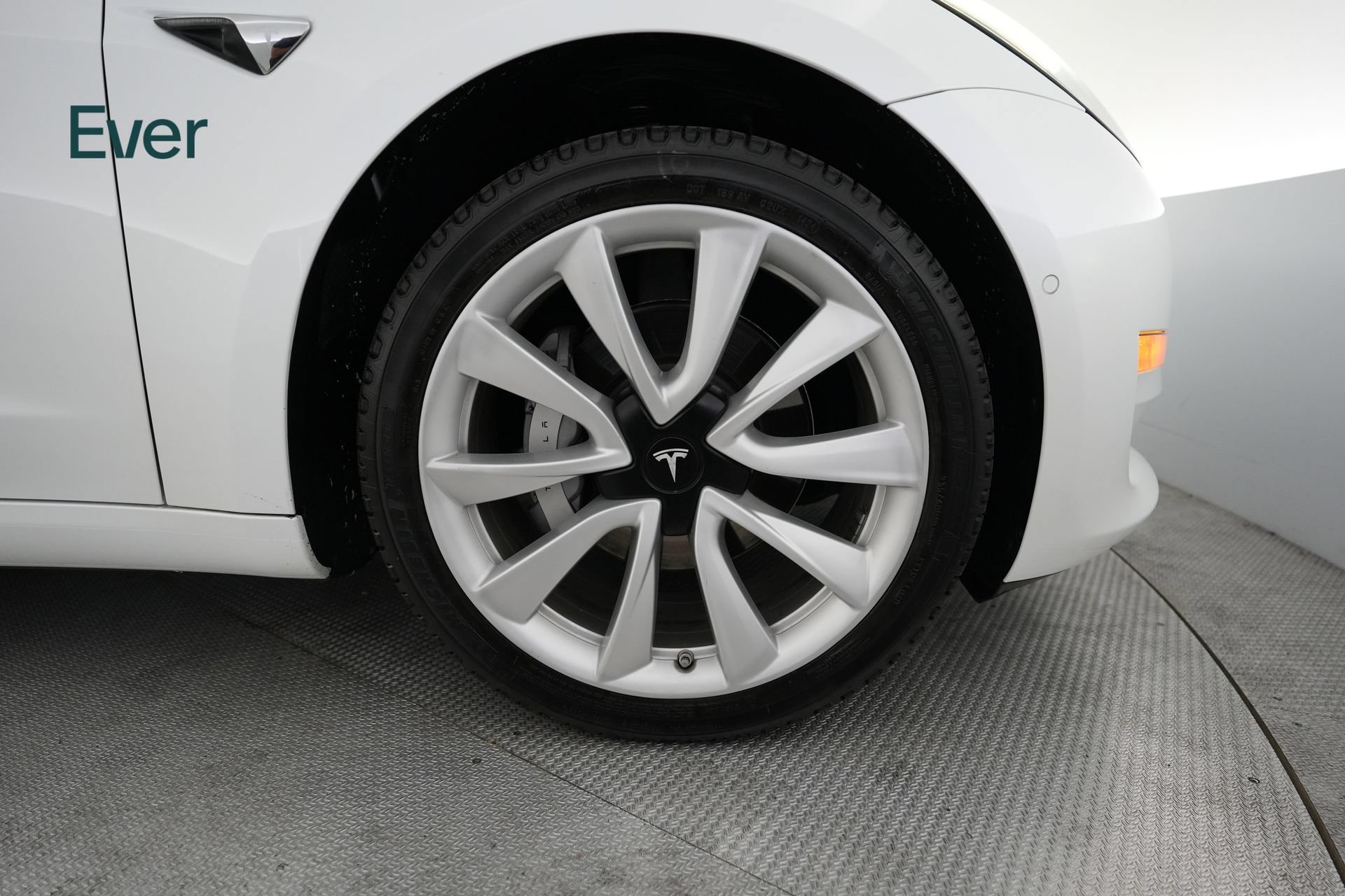 Used 2020 Tesla Model 3 Standard Range RWD image 20