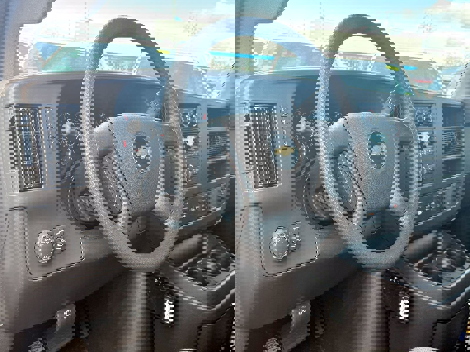 New 2025 Chevrolet Express 3500 w/ Power Convenience Package RWD image 21