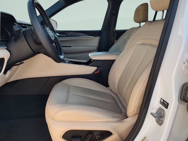 Used 2023 Jeep Grand Cherokee Limited RWD image 24