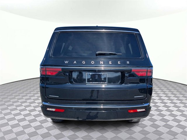 Used 2023 Jeep Wagoneer Series III w/ Preferred Equipment Group image 4